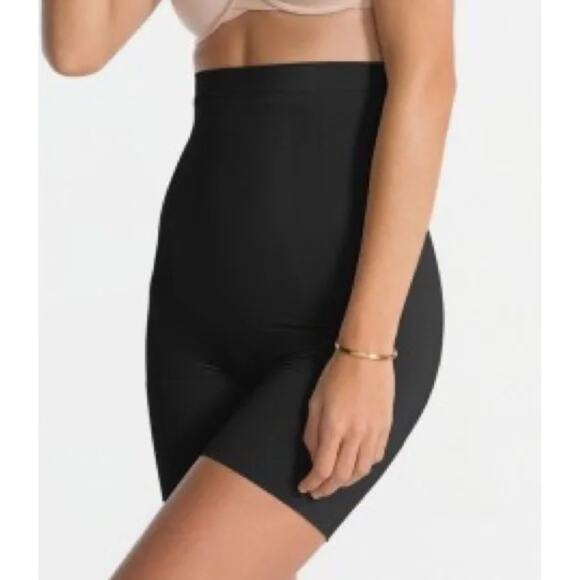 2/$30 Spanx Love Your Assets High Waist Shapewear Shorts Black Slimming Size M - Picture 1 of 7